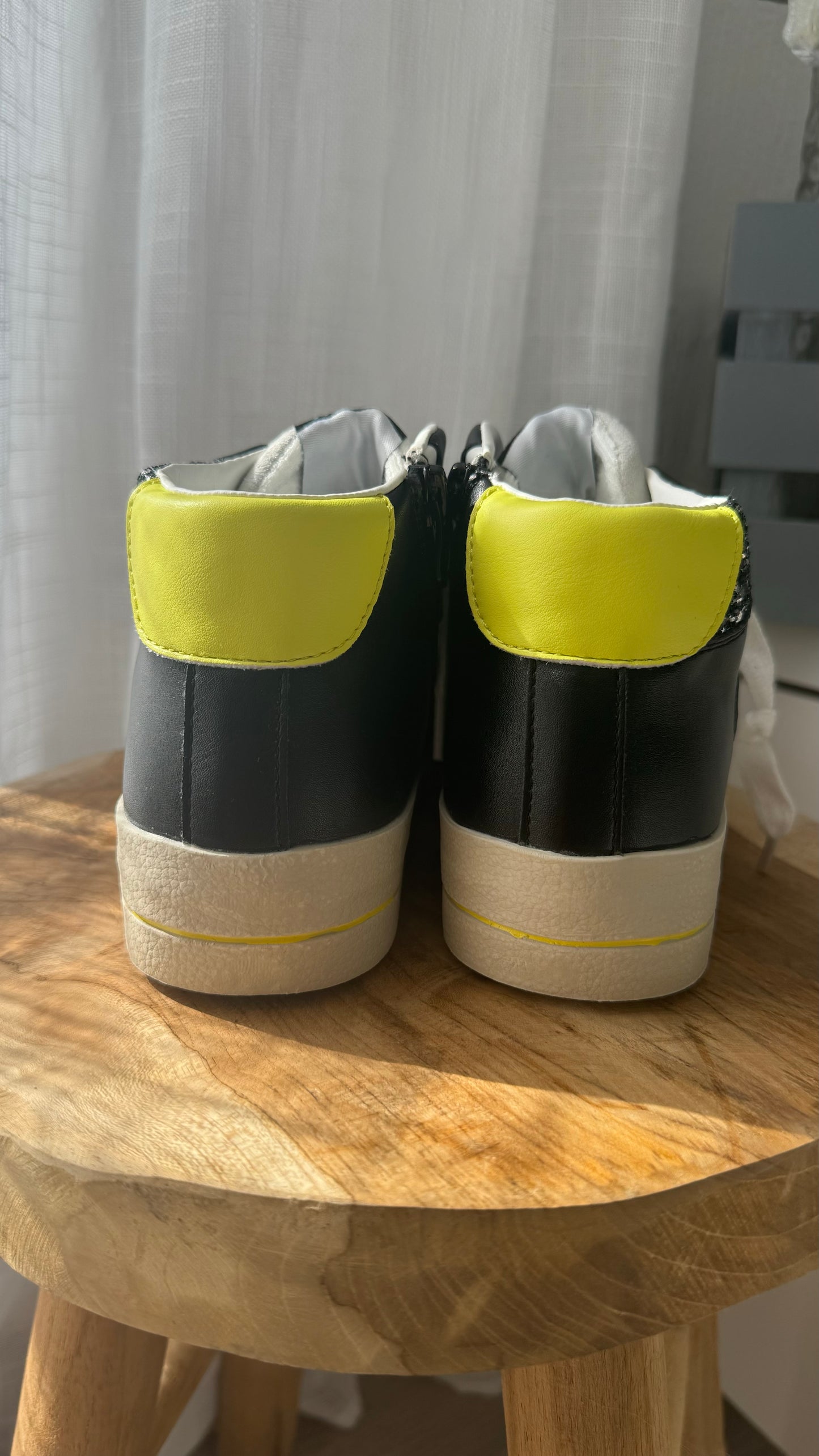 Baskets Shine