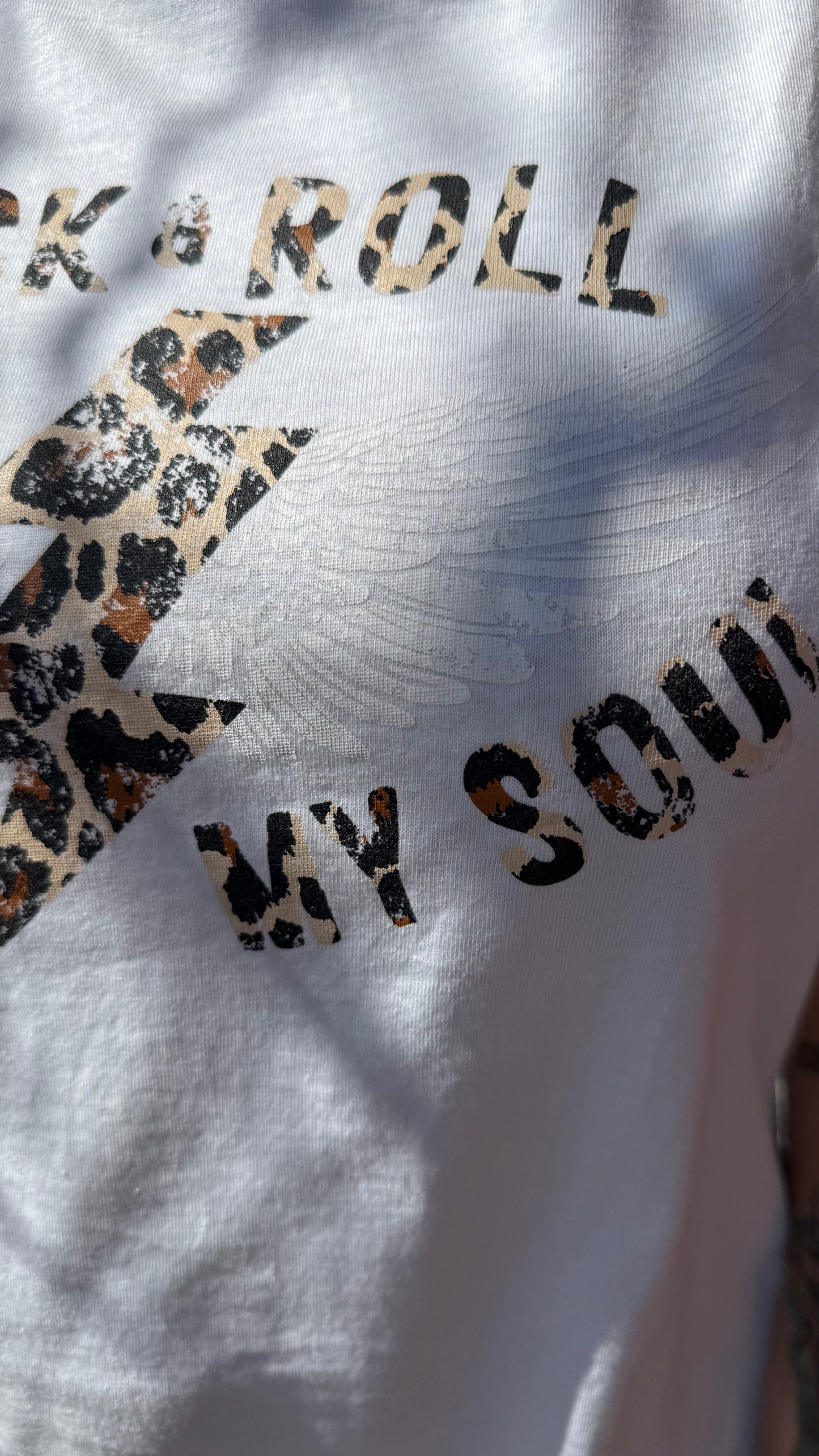 T-shirt Stole My Soul Léo